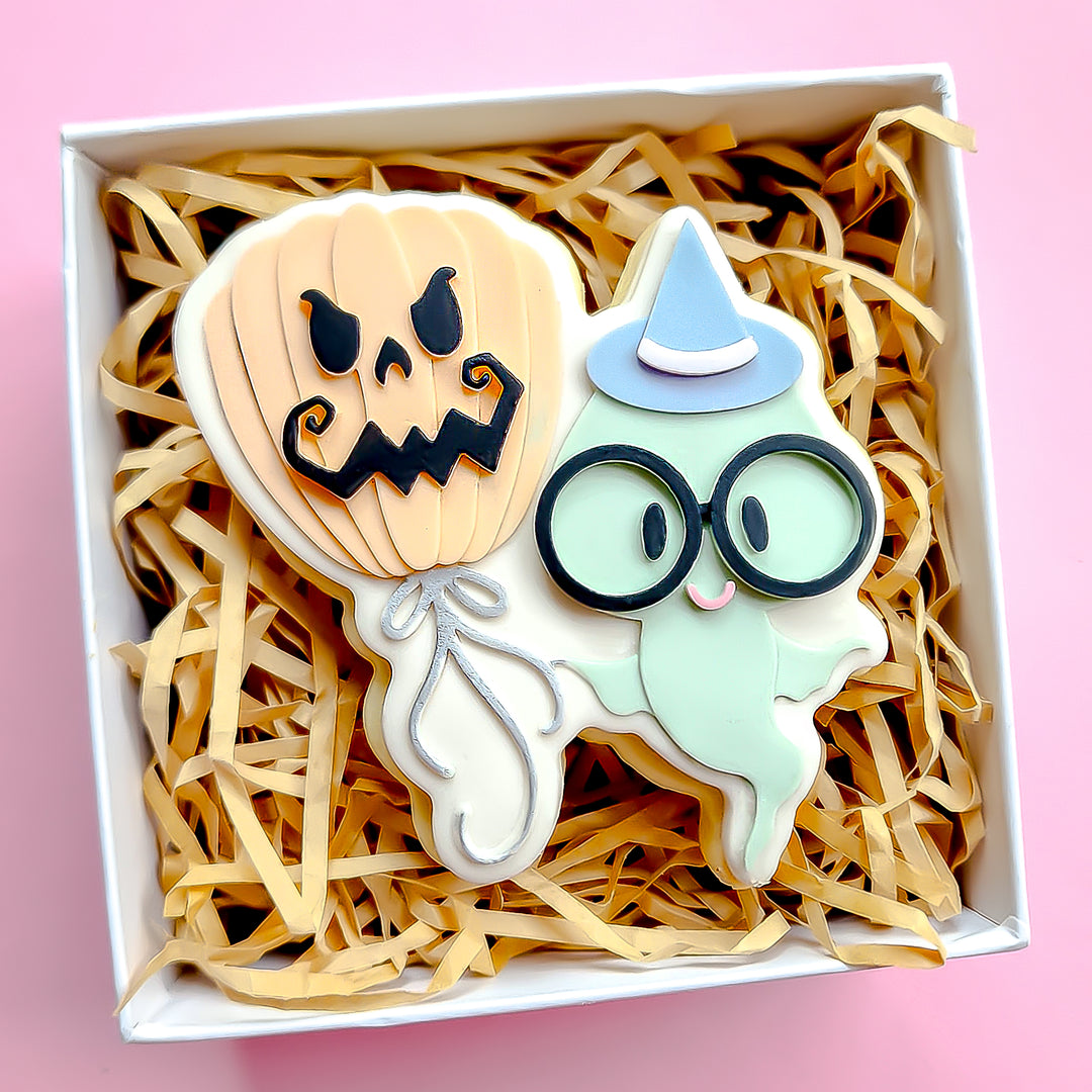 Ghost With Pumpkin Balloon