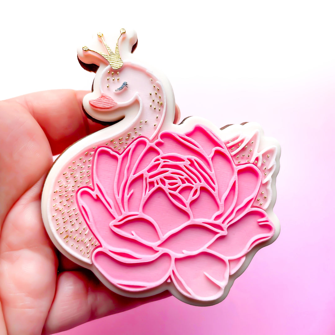 Textured Peony Swan