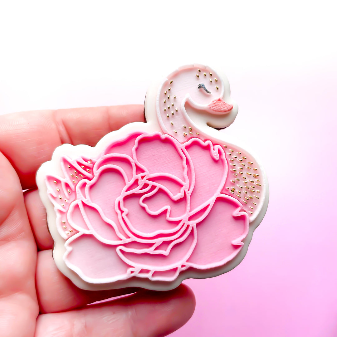 Textured Peony Baby Swan
